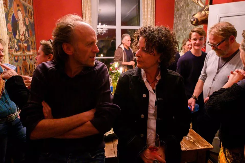 Sally & Molly in de huiskamer 2020