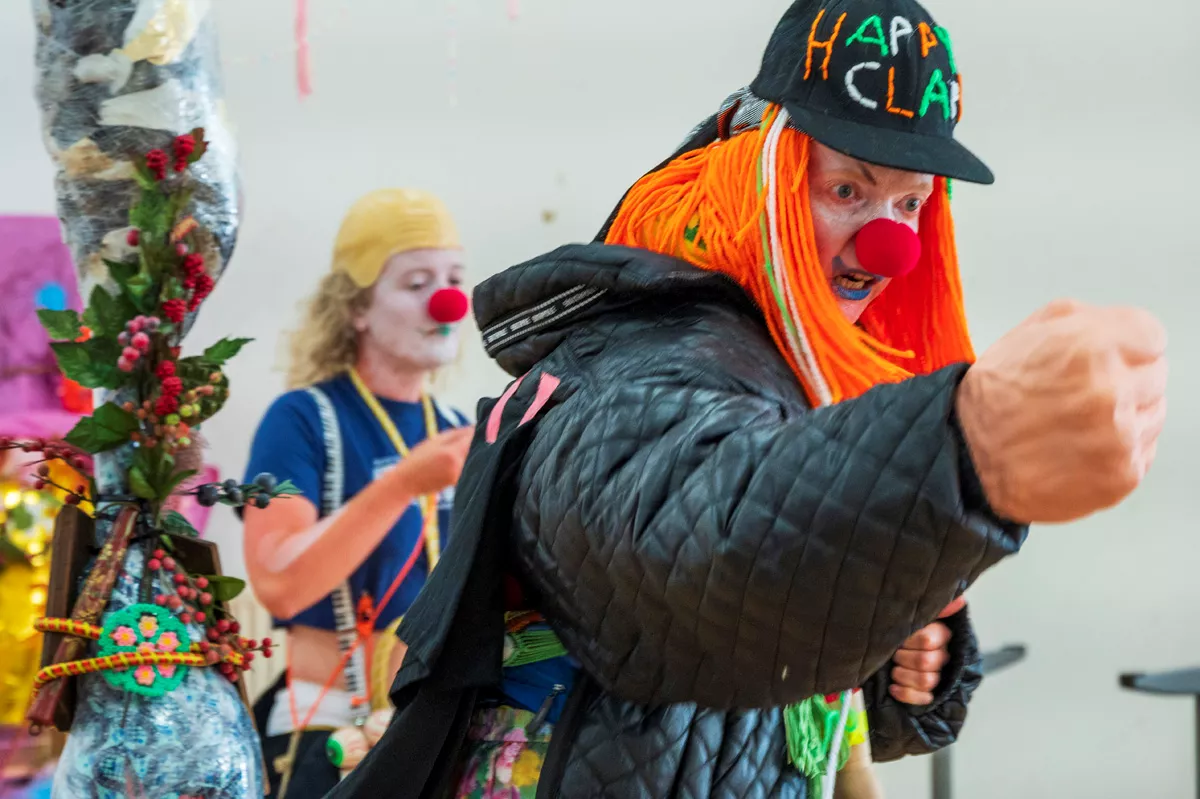 Artemis - Happy Clappy