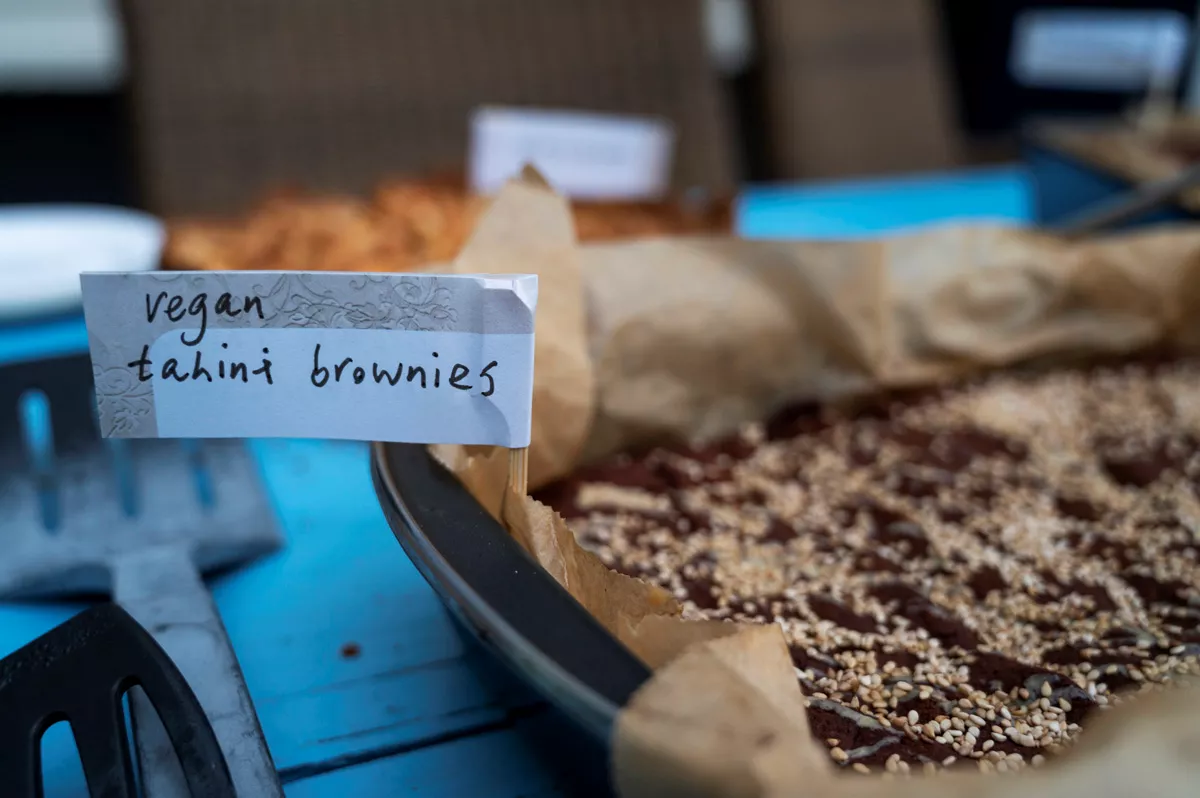 Midzomerdans 2020 bij Yell & Yonkers in de tuin